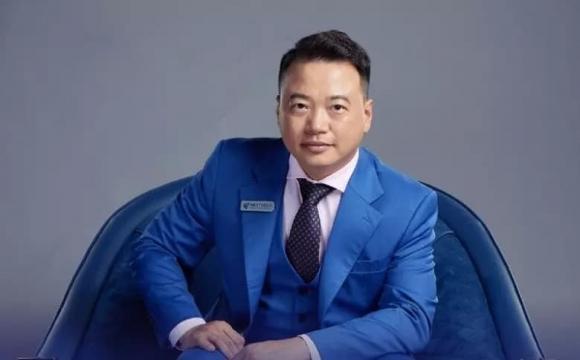 diễn viên Phương Oanh, Shark Bình, sao Viêt