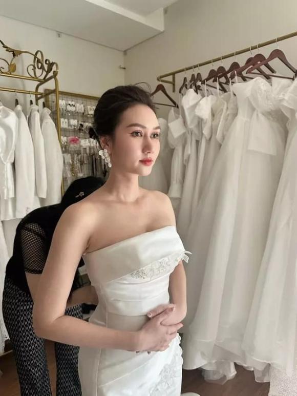 diễn viên Hương Giang, diễn viên Đình Tú, sao Việt