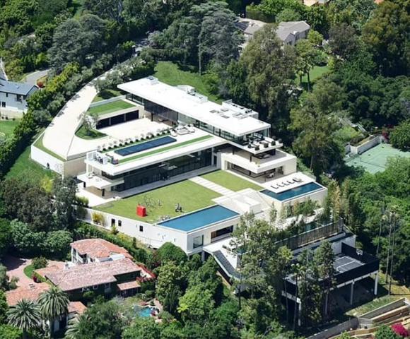 Beyonce và Jay-Z vẫn giữ biệt thự hơn 2 nghìn tỷ, mặc dù vừa chi hơn 4,6  nghìn tỷ cho ngôi nhà đắt nhất California ở Malibu