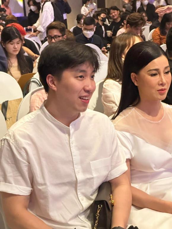 phương nhi, sao việt, anh trai phương nhi 