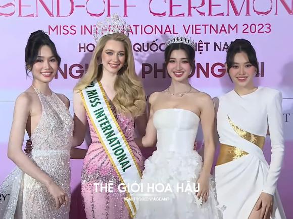 phương nhi, sao việt, anh trai phương nhi 