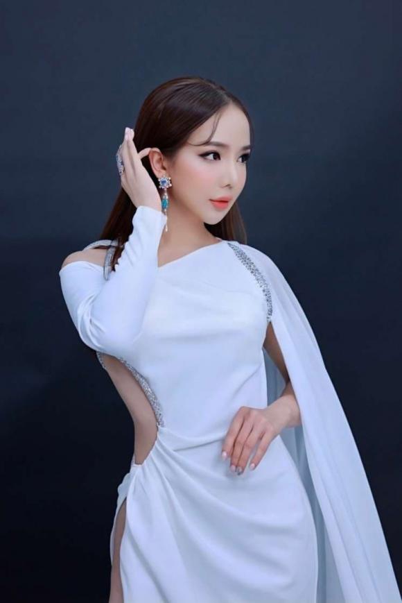 Hot girl chuyến giới trần đoàn,người đẹp chuyển giới trần đoàn,hot girl việt