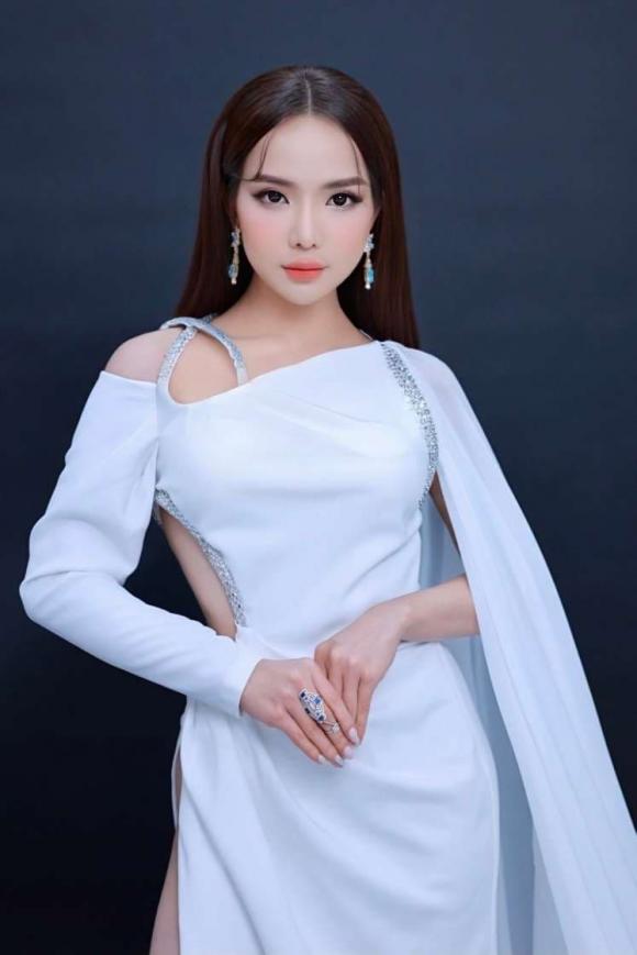 Hot girl chuyến giới trần đoàn,người đẹp chuyển giới trần đoàn,hot girl việt