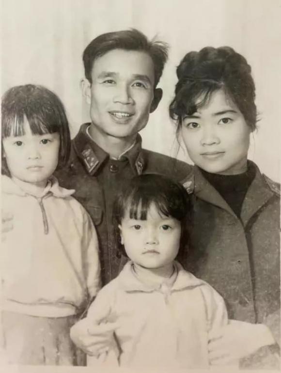 nghệ sĩ Vân Dung sao Việt