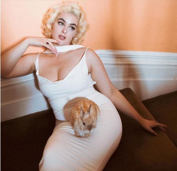 Stefania Ferrario, Marilyn Monroe, người mẫu ngoại cỡ