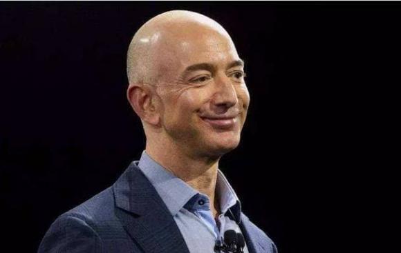 Tỷ phú Jeff Bezos, bố của tỷ phú Jeff Bezos