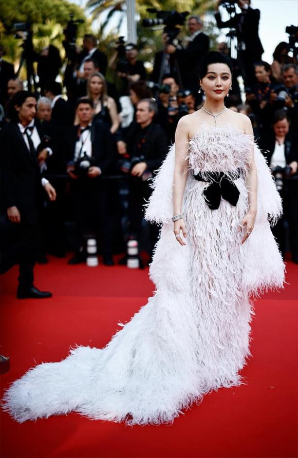 Phạm Băng Băng, trang phục của Phạm Băng Băng tại Cannes 2023, sao Hoa ngữ