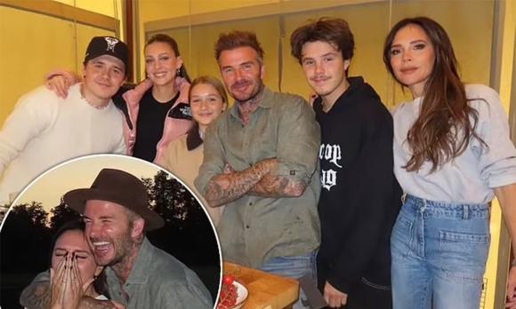 Harper Beckham, David Beckham, Victoria, Brooklyn, sao Hollywood