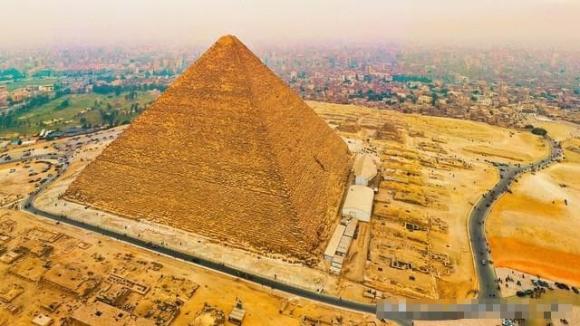 Sự kỳ diệu của kim tự tháp Ai Cập cổ đại: Làm sao chúng có thể được xây dựng khổng lồ và tráng lệ đến vậy?