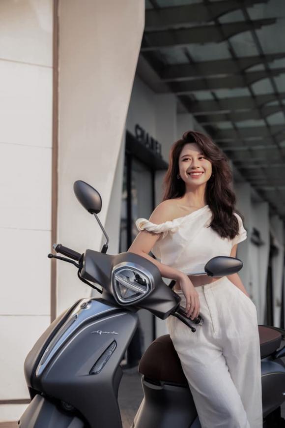 hoc-han-hang-cach-bien-hoa-de-lam-moi-ban-than (1).jpg 0 Hàn Hằng, Yamaha Grande 2022, Giới trẻ