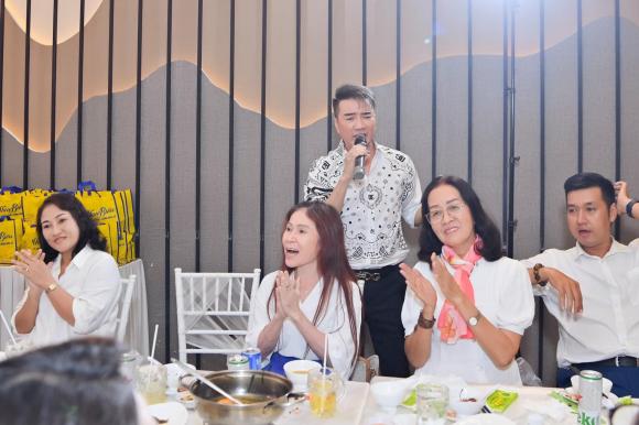 Đàm Vĩnh Hưng, hội bạn Đàm Vĩnh Hưng, sao việt 