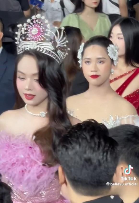 thanh thủy, bella vũ, sao việt 