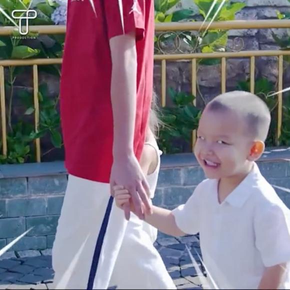 nữ ca sĩ hồ ngọc hà,ca sĩ Hồ Ngọc Hà,diễn viên Kim Lý,cặp song sinh nhà Hà Hồ - Kim Lý,sao Việt