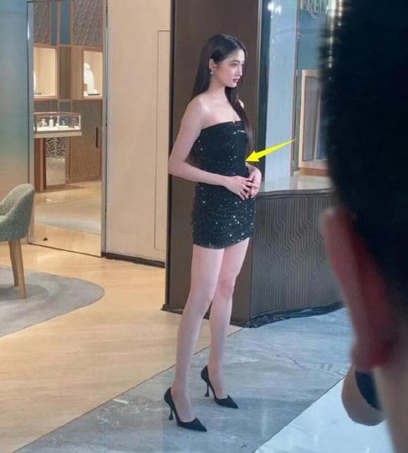 quan hiểu đồng mang thai, sao hoa ngữ, thời trang sao