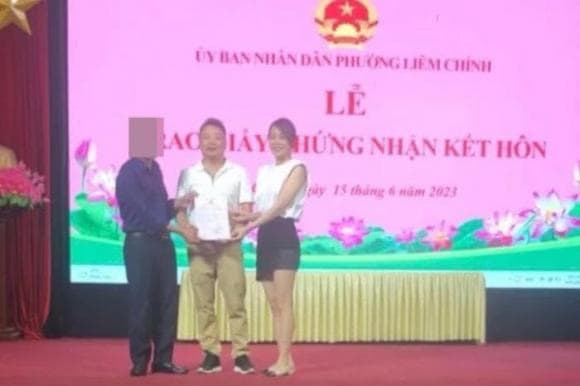 diễn viên Phương Oanh, Shark Bình, sao Việt