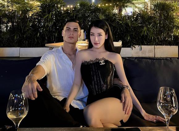 Trung vệ Adriano Schmidt,tuyển thủ việt kiều Adriano Schmidt,bạn gái Adriano Schmidt