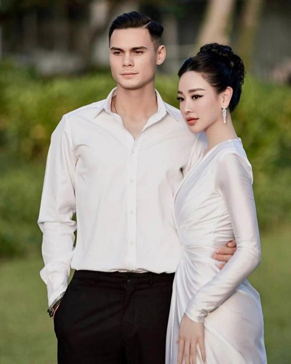Trung vệ Adriano Schmidt,tuyển thủ việt kiều Adriano Schmidt,bạn gái Adriano Schmidt