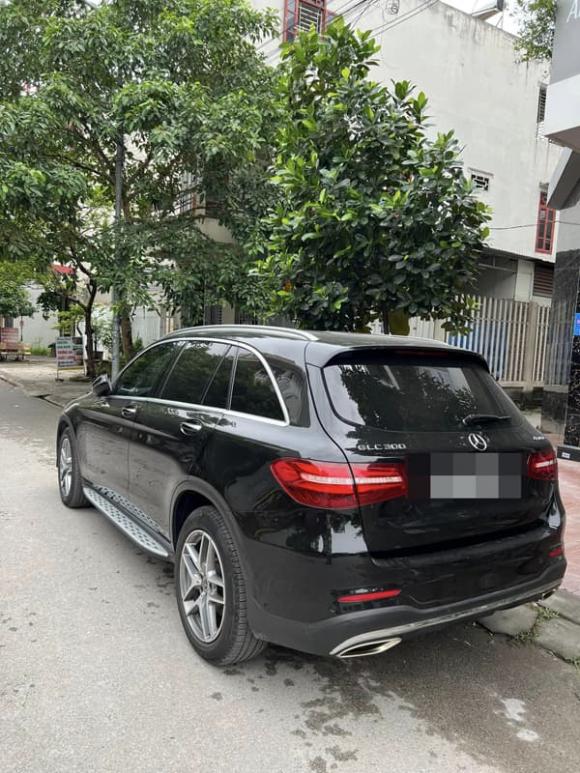 Quế Vân, Quế Vân bán xe, sao việt bán xe 