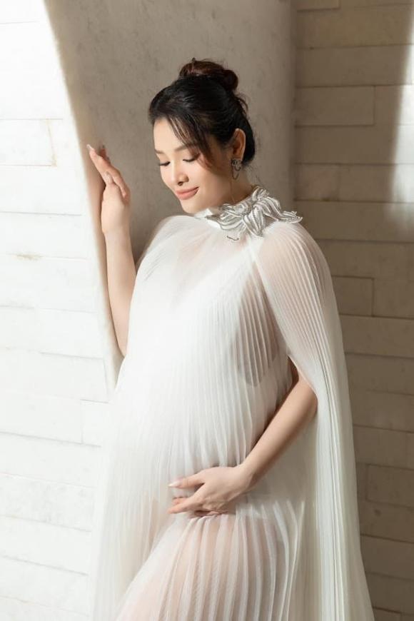 Hồ Ngọc Hà, Minh Hằng, Phương Trinh Jolie, làm đẹp khi mang bầu 