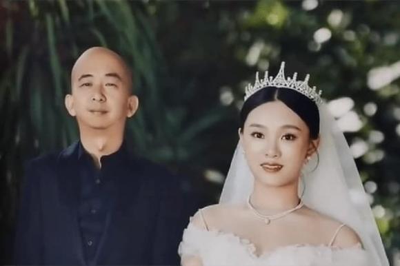 Cự Hưng Mậu, sao nam xấu xí nhất Cbiz, sao hoa ngữ