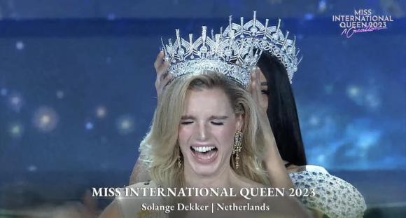 miss international queen, dịu thảo, sao việt, hương giang 