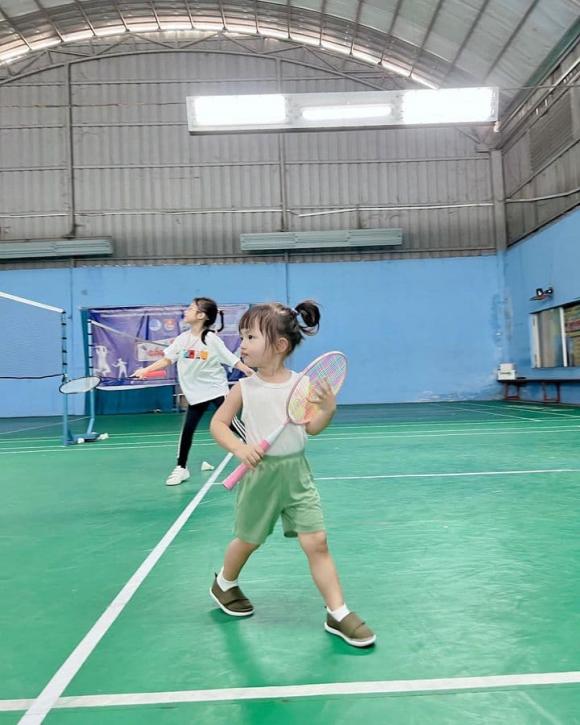 đông nhi, sao việt 