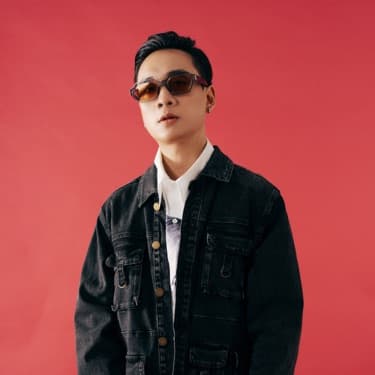con JustaTee, con Đan Trường, con sao Việt