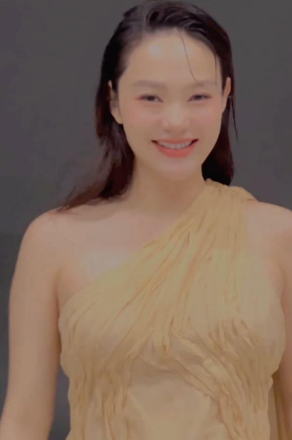 ca sĩ Minh Hằng,sao Việt