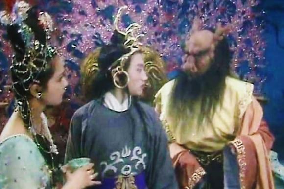 Trong 'Tây Du Ký', tại sao Vạn Thánh công chúa lại từ bỏ Bạch Long để kết hôn với yêu quái Cửu Đầu Trùng? Lý do rất đơn giản