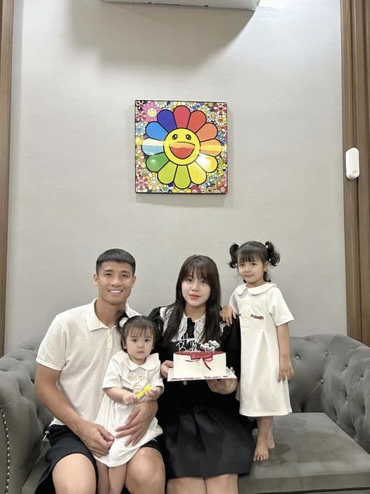 Bùi Tiến Dũng, vợ Bùi Tiến Dũng, giới trẻ 