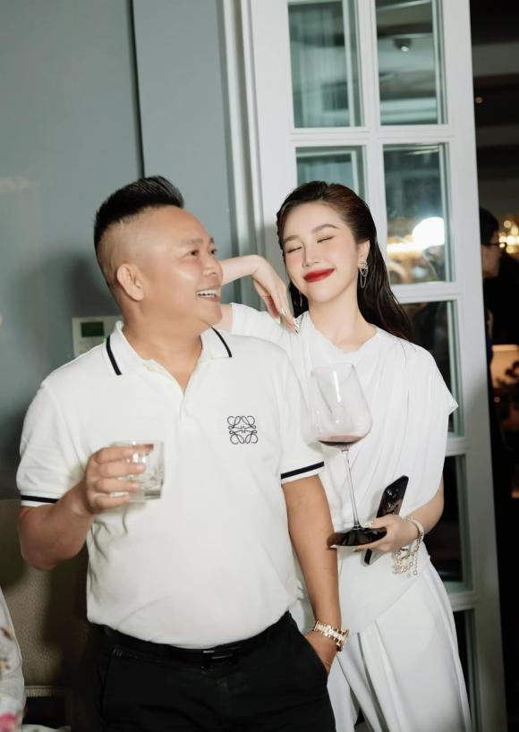 Tin sao việt,tin sao việt mới nhất,tin sao việt hot nhất,tin sao việt tháng 6