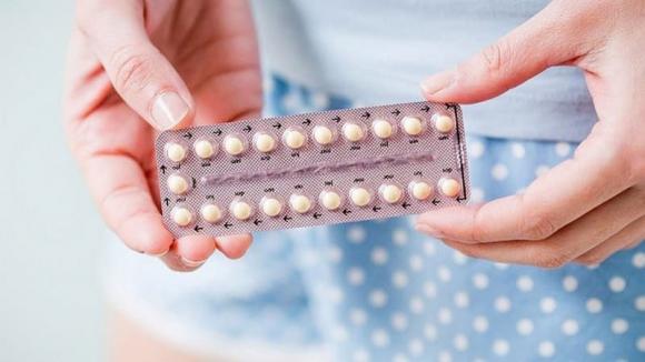 uống thuốc tránh thai, tác dụng của thuốc tránh thai, phụ nữ 40 tuổi có nên uống thuốc tránh thai