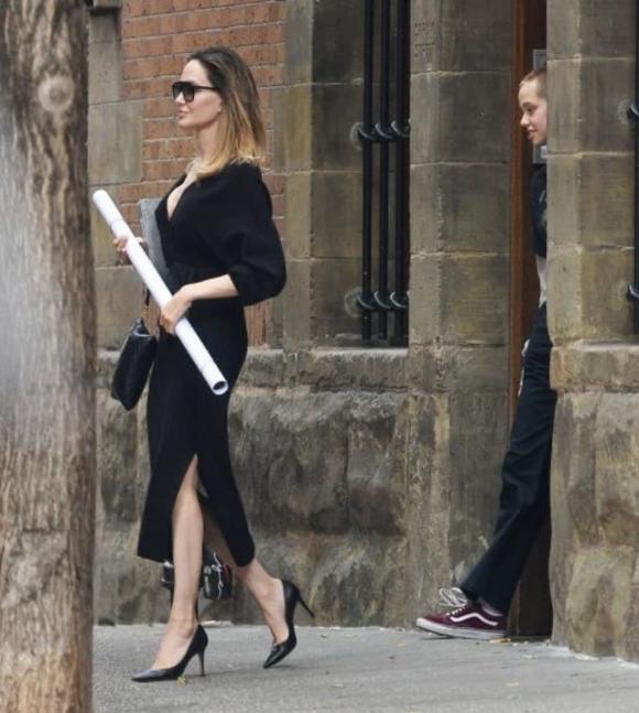 Shiloh Jolie Pitt, con gái angelina jolie, sao hollywood 