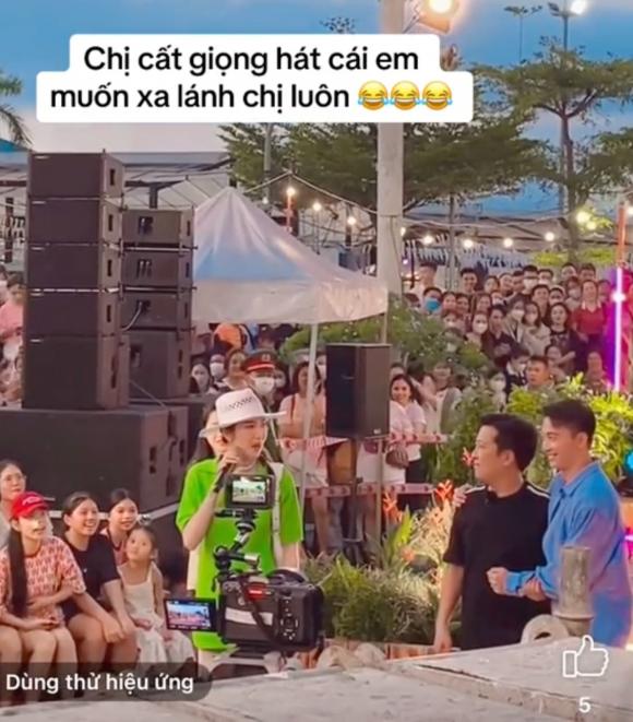 Danh hài Trường Giang,diễn viên Thúy Ngân,ca sĩ Issac,sao Việt