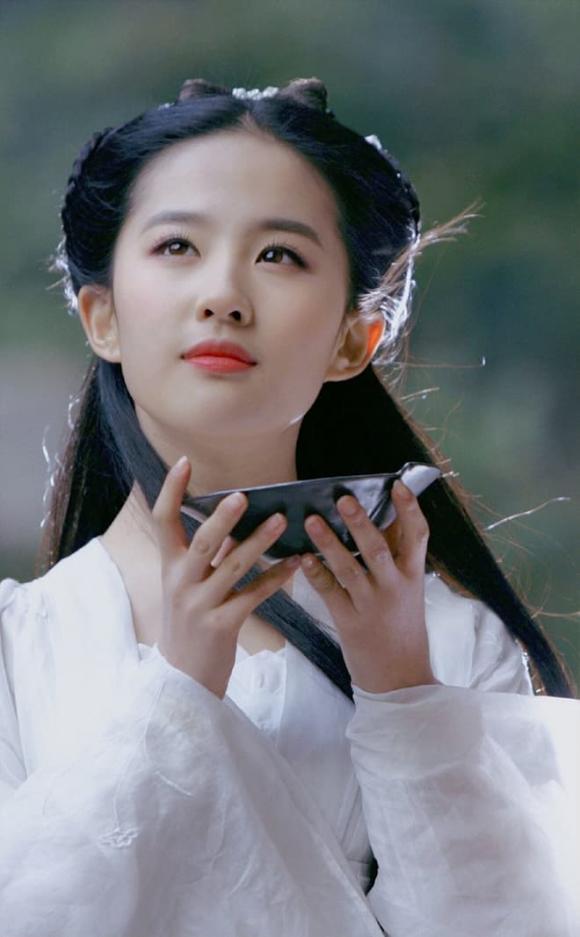 Trương Bá Chi , Lưu Diệc Phi, Sao Hoa ngữ