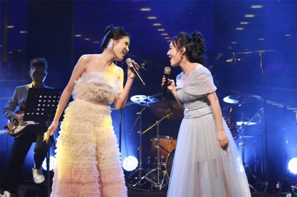 Ca sĩ nhật thủy, Quán quân Vietnam Idol 2014, Giao lộ thời gian