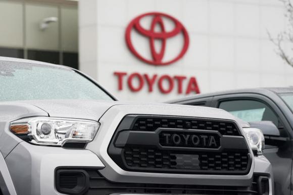 Xe điện của Toyota sẽ được trang bị pin thể rắn ngay từ năm 2027