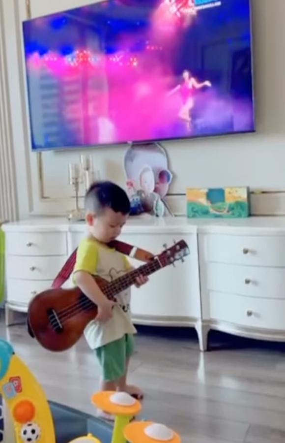 vợ cũ ca sĩ Bằng Kiều, Bằng Kiều,sao Việt