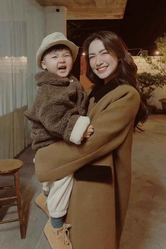 hòa minzy, sao việt 