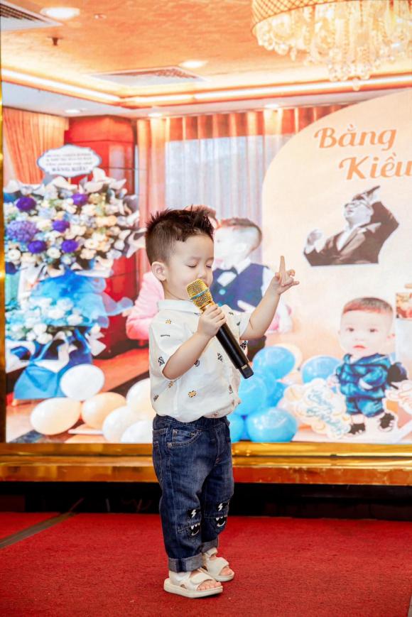 ca sĩ Bằng Kiều, sao Việt