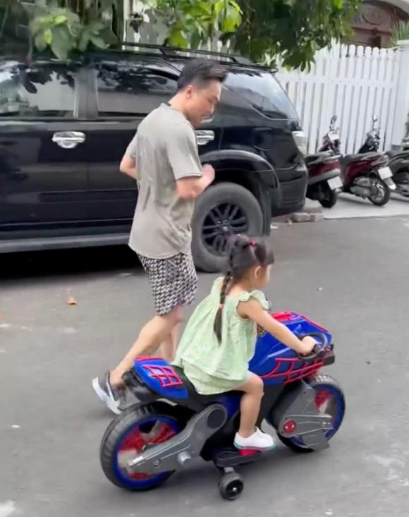 doanh nhân cường đô la, con gái cường đô la, đàm thu trang, sao Việt