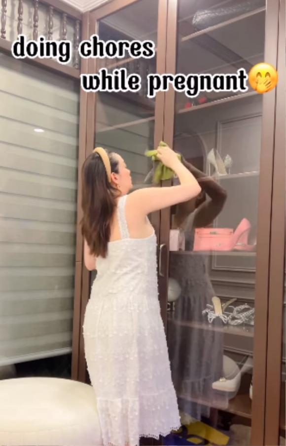 ca sĩ Minh Hằng, sao Việt