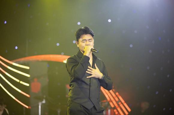 ca-si-dan-kim-227 (1).jpg 2 Đan Kim, sao việt