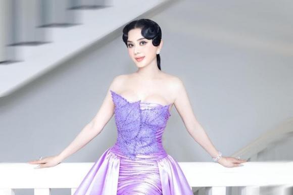 ca sĩ Lâm Khánh Chi, sao Việt