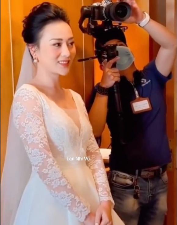 diễn viên Phương Oanh, sao Việt