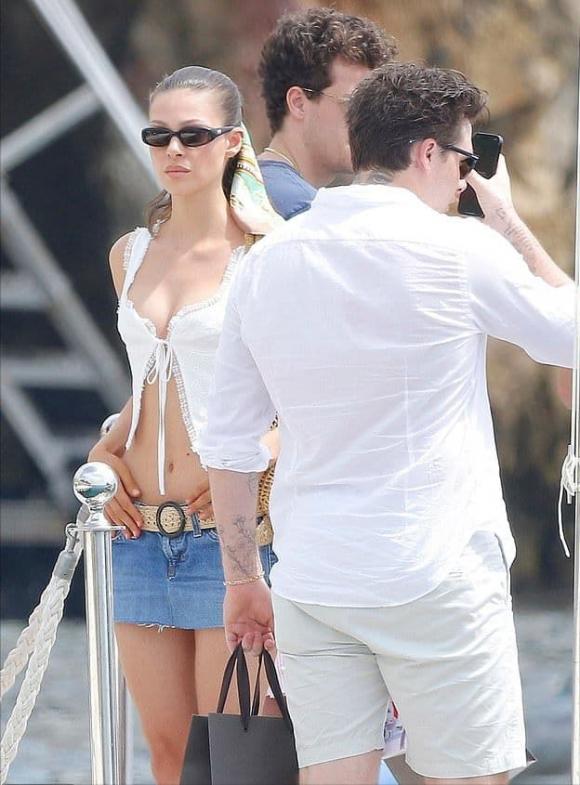 Con dâu Beckham, Brooklyn, Con trai cả của Beckham