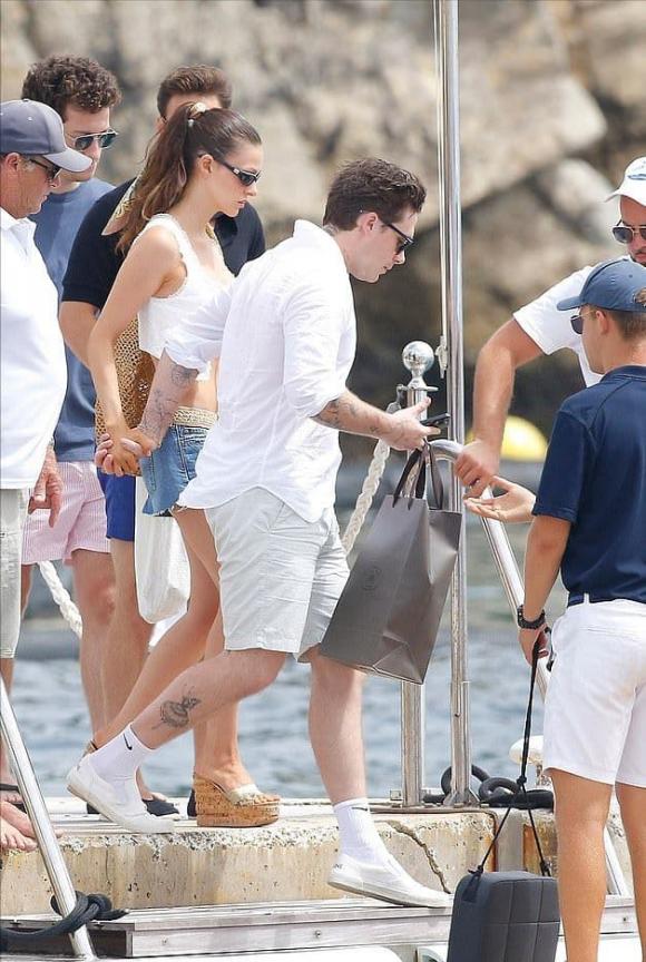 Con dâu Beckham, Brooklyn, Con trai cả của Beckham