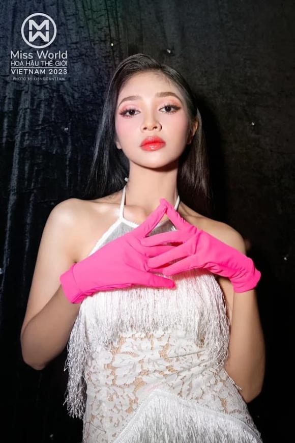 Hoa hậu họ Huỳnh,  Huỳnh Thị Thanh Thủy, Huỳnh Nguyễn Mai Phương, Huỳnh Trần Ý Nhi, Huỳnh Minh Kiên