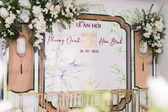 Phương Oanh, Shark Bình, diễn viên Phương Oanh, lễ ăn hỏi của Phương Oanh