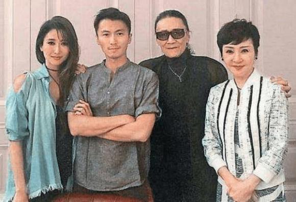 Tạ Hiền, Tạ Đình Phong, Trương Ba Chi